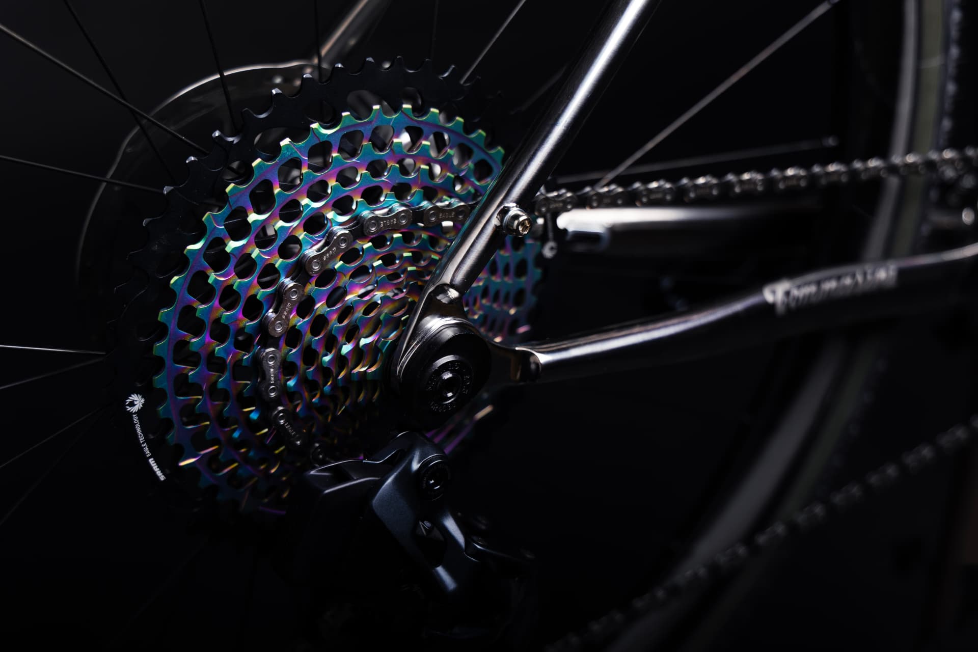 Close-up of the oil-slick SRAM Eagle cassette on the Mach Ti